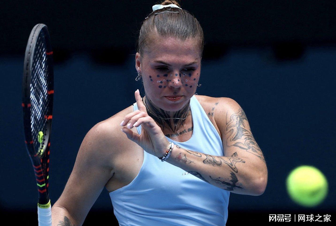 世界杯官网app下载-澳网最特别的球员：奥利尼科娃的纹身来历、艰难经历与暖心故事